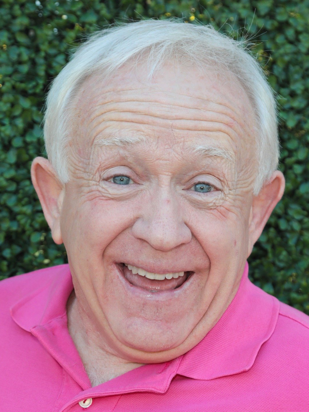 How tall is Leslie Jordan?